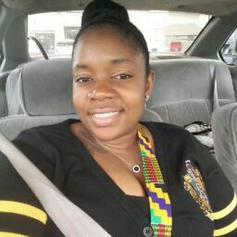 Meet your Posher, Felicia